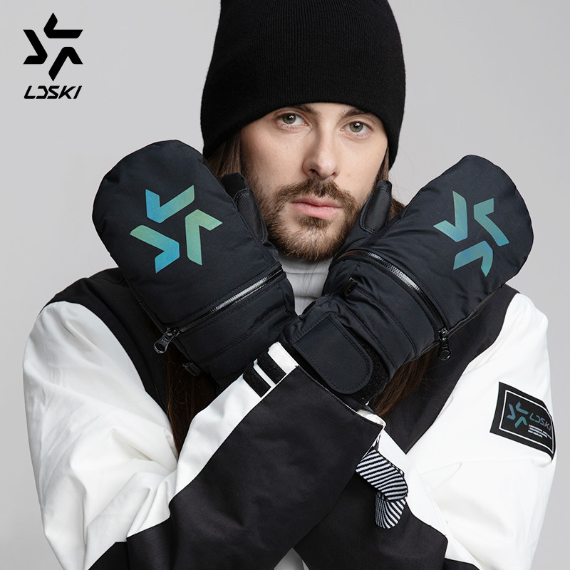 滑雪初体验，滑雪装备怎么选？保姆级清单请查收～