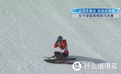 又美又飒的谷爱凌穿的一身滑雪装备要多少钱?