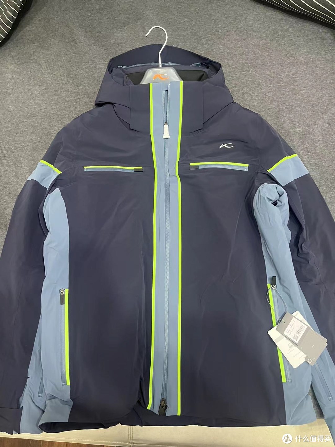 KJUS滑雪服：感受尊重与专业